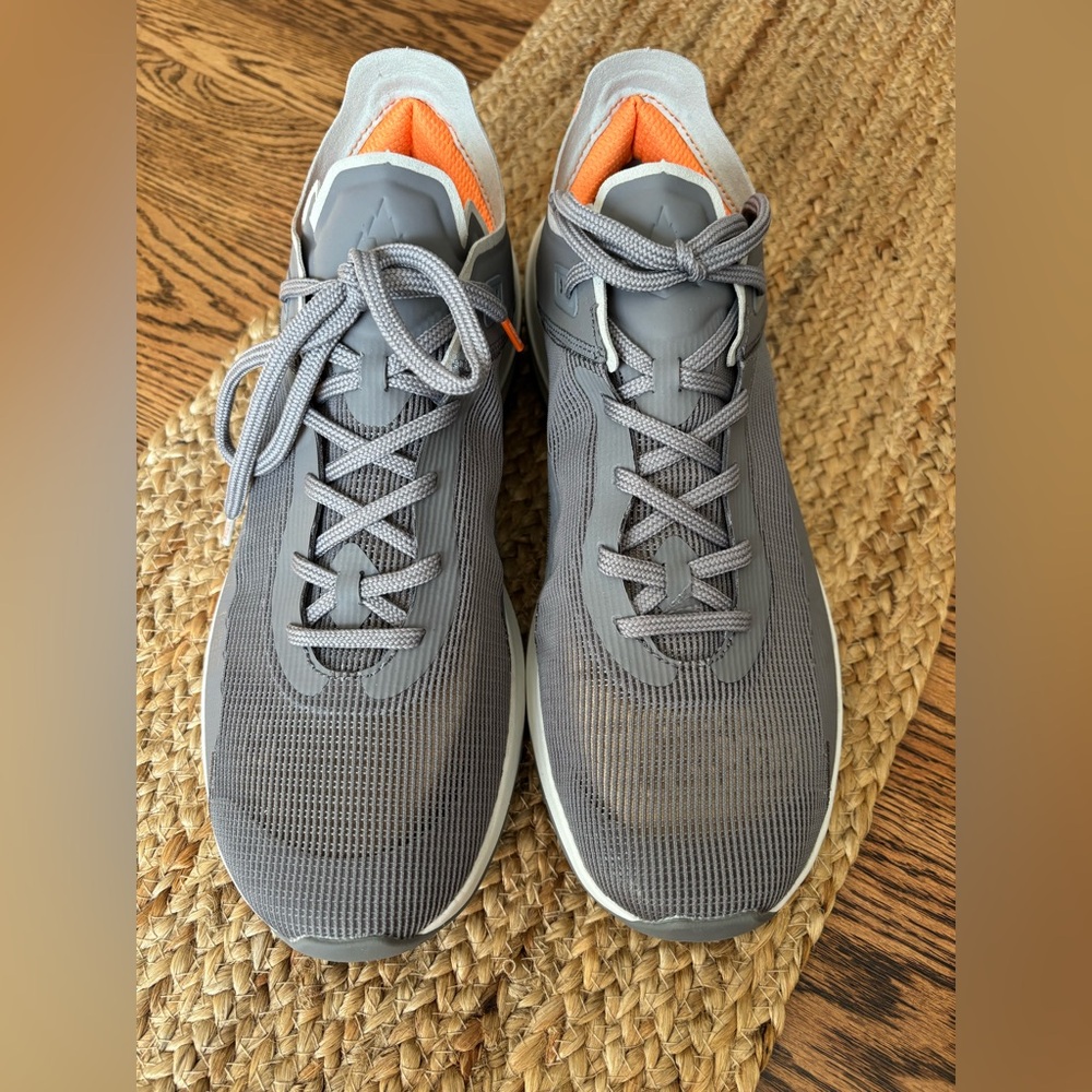 BNNU Vasque HERE low men’s hiking shoes 11.5